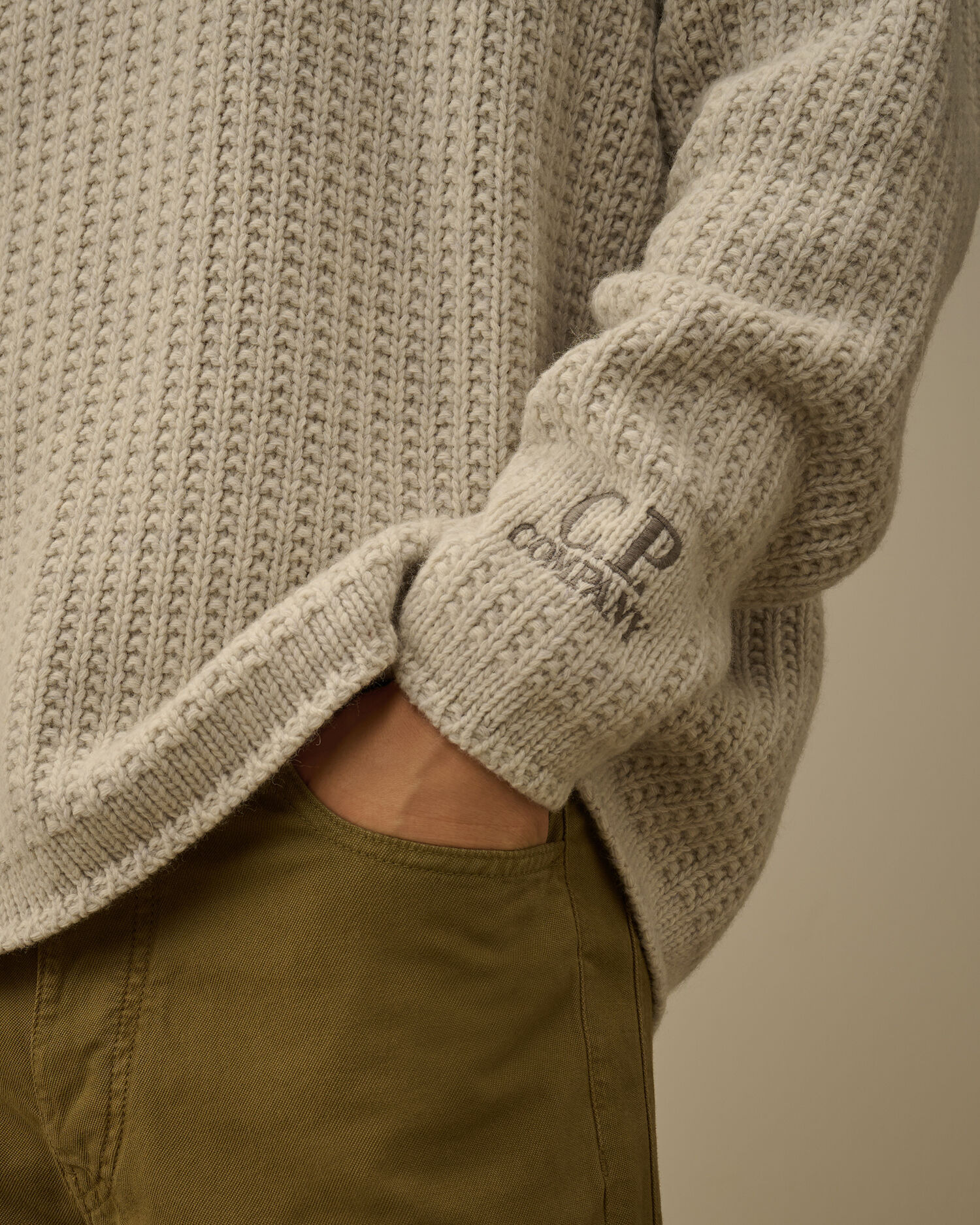 Lambswool GRS Boxy Crewneck Sweater - 5