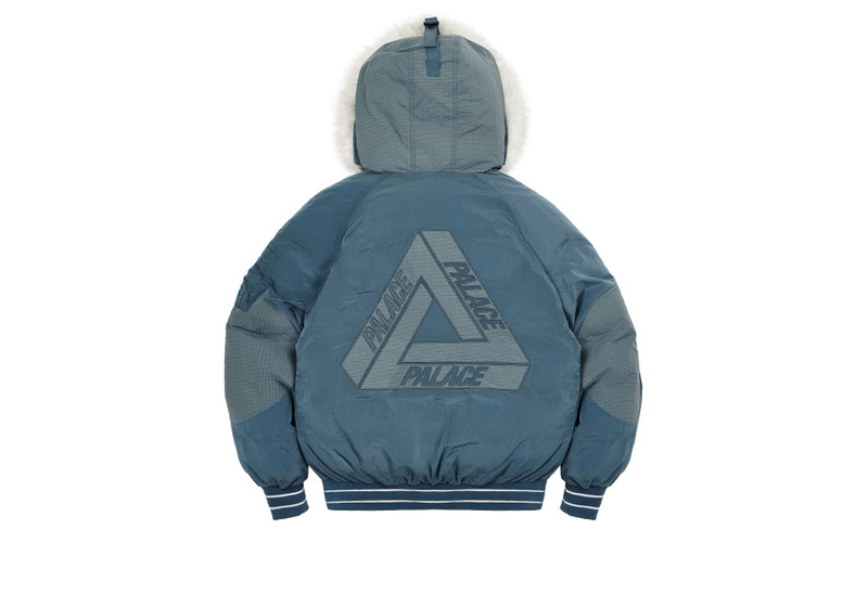 PALACE P-2B SHORT PARKA BLUE outlook