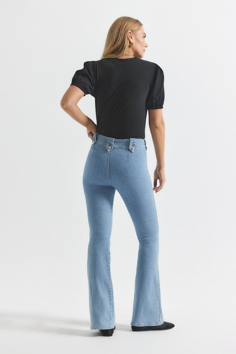 DEREK LAM 10 CROSBY ROBERTSON FLARE JEANS outlook