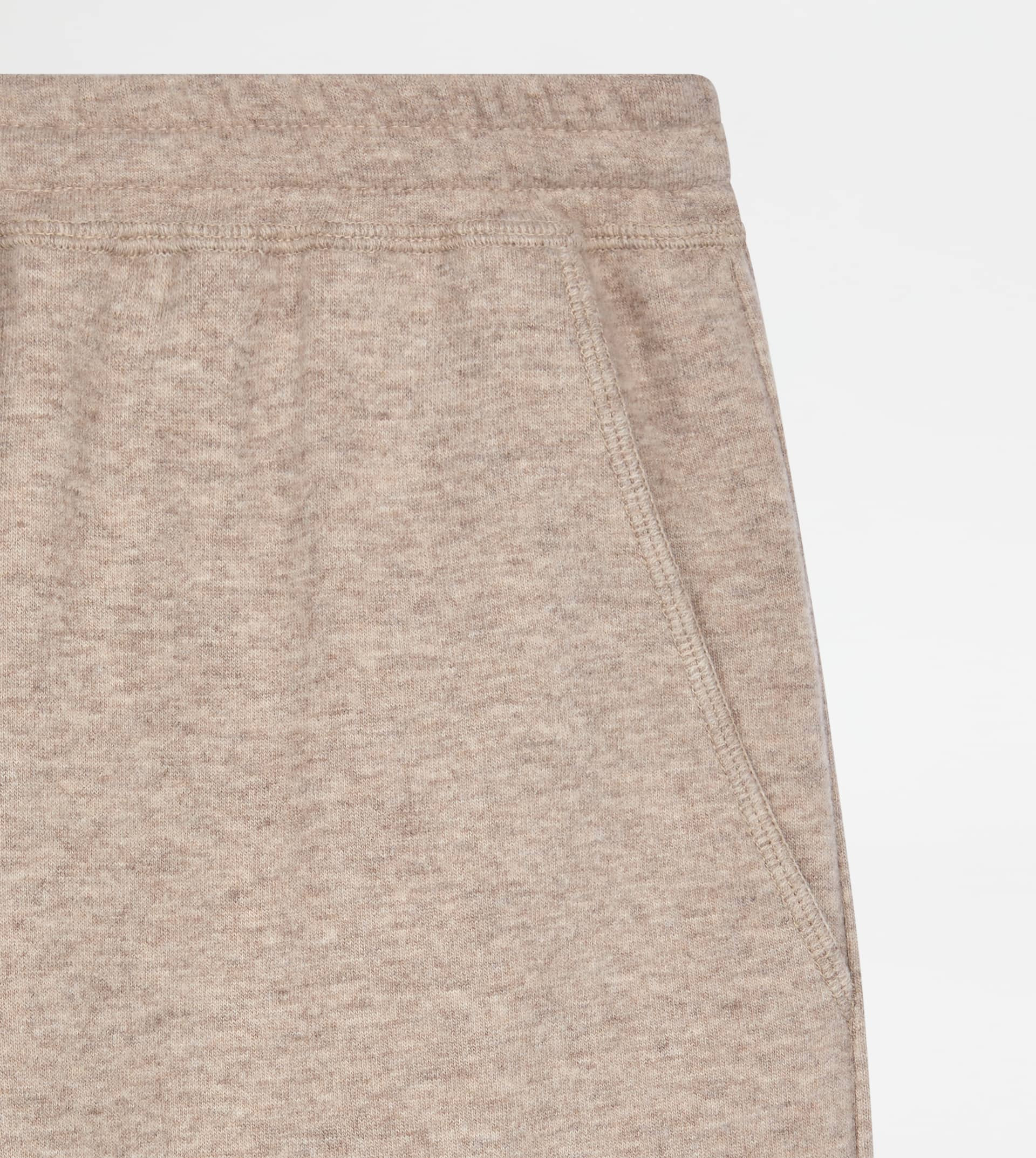 JOGGING PANTS IN CASHMERE BLEND JERSEY - BEIGE - 7