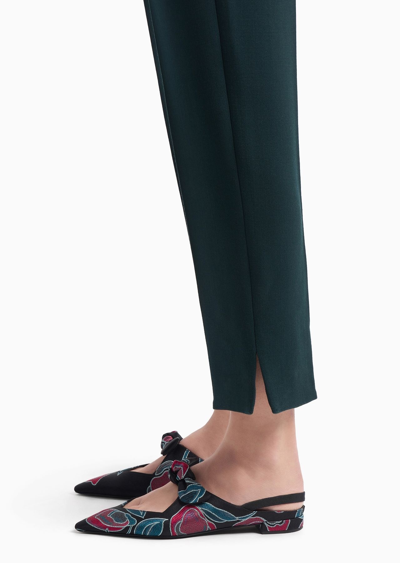 Straight trousers in stretch virgin wool - 5
