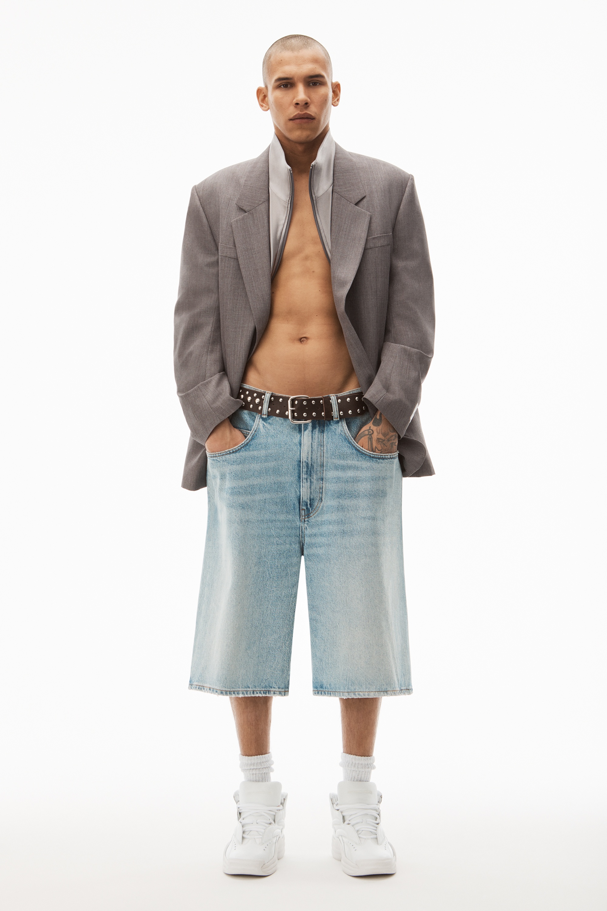 CORE DENIM SHORT IN DENIM - 2