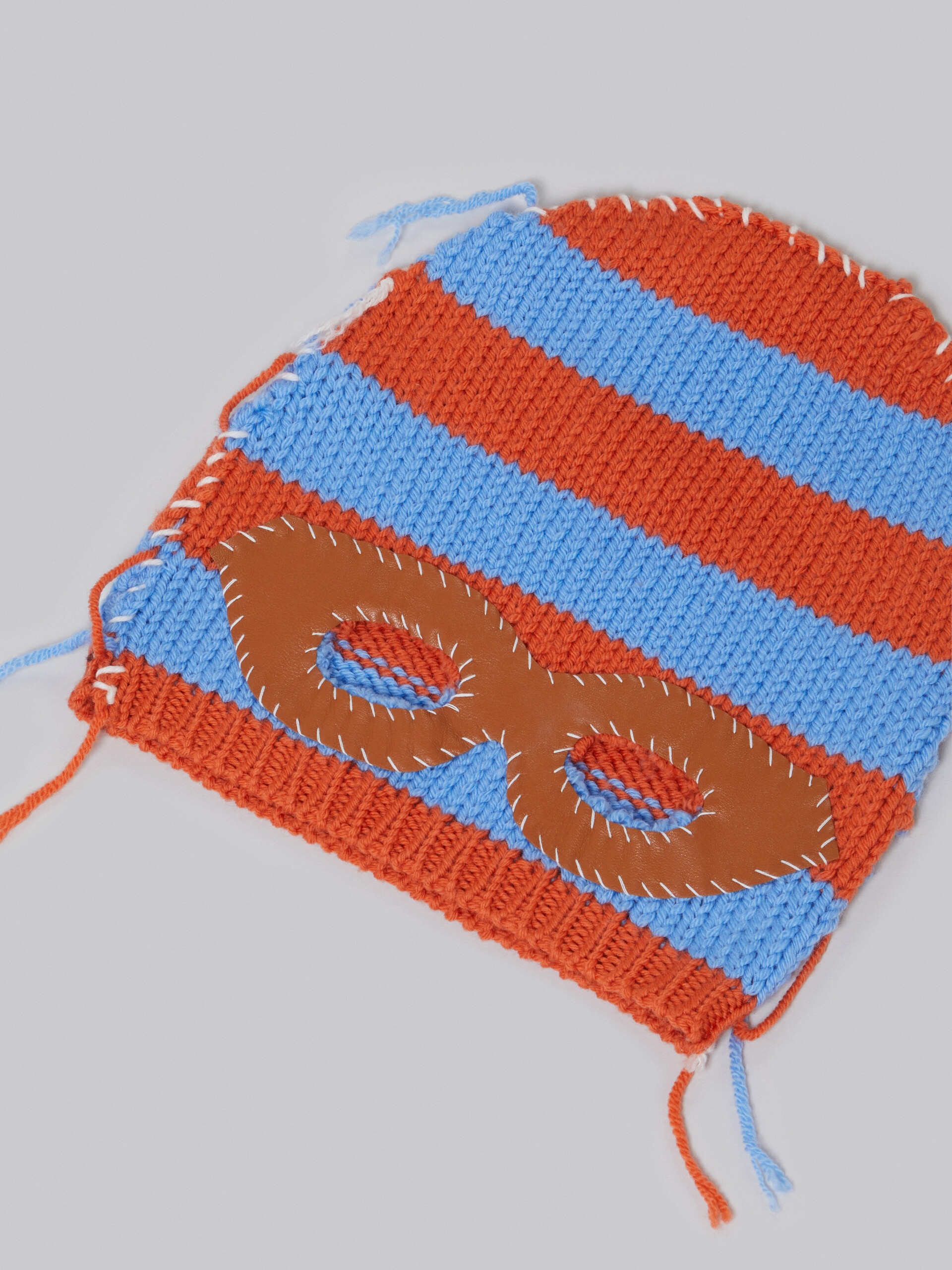 KNITTED WOOL BALACLAVA WITH BLUE AND ORANGE STRIPES - 3