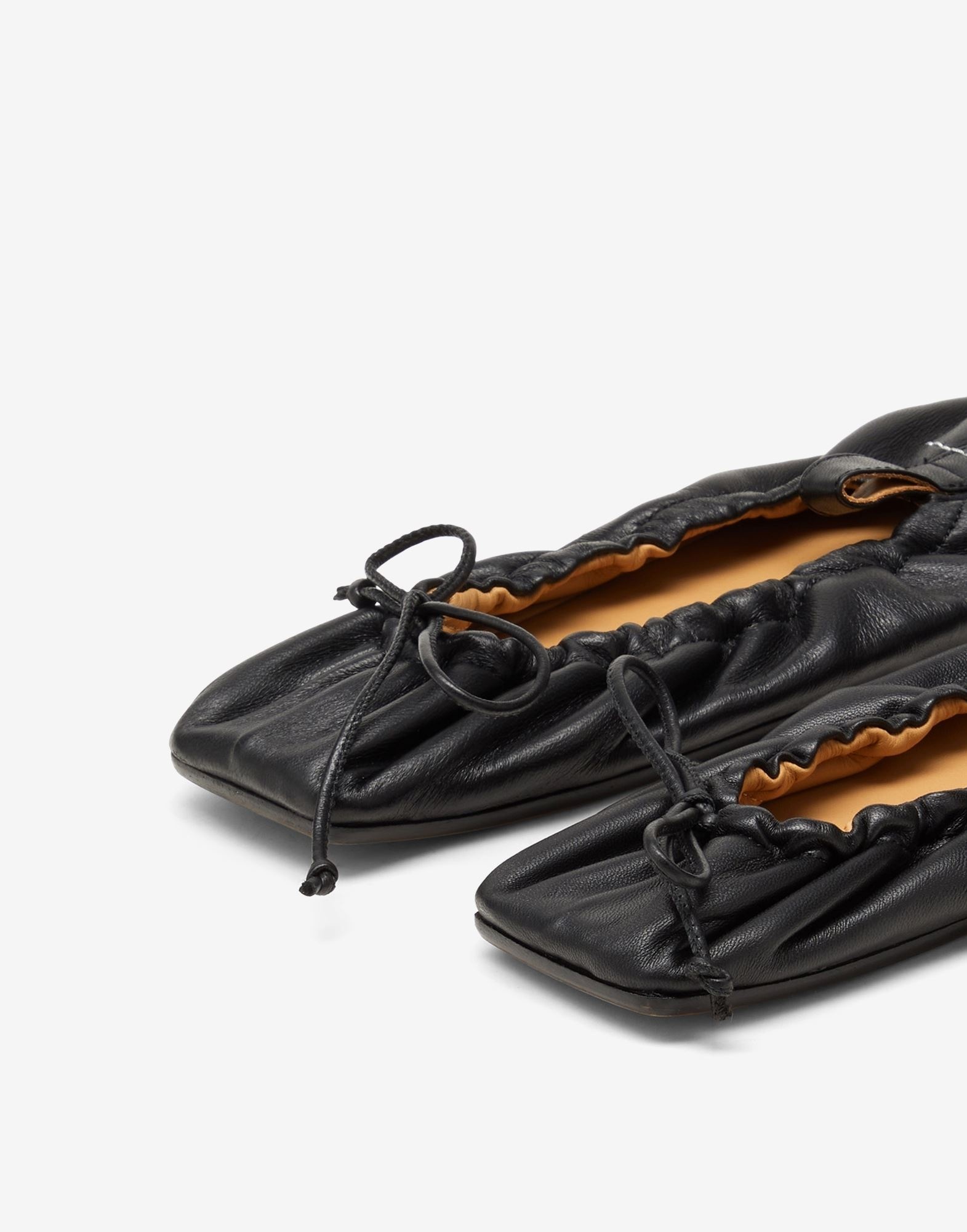 Reversed ballerina shoes - 4