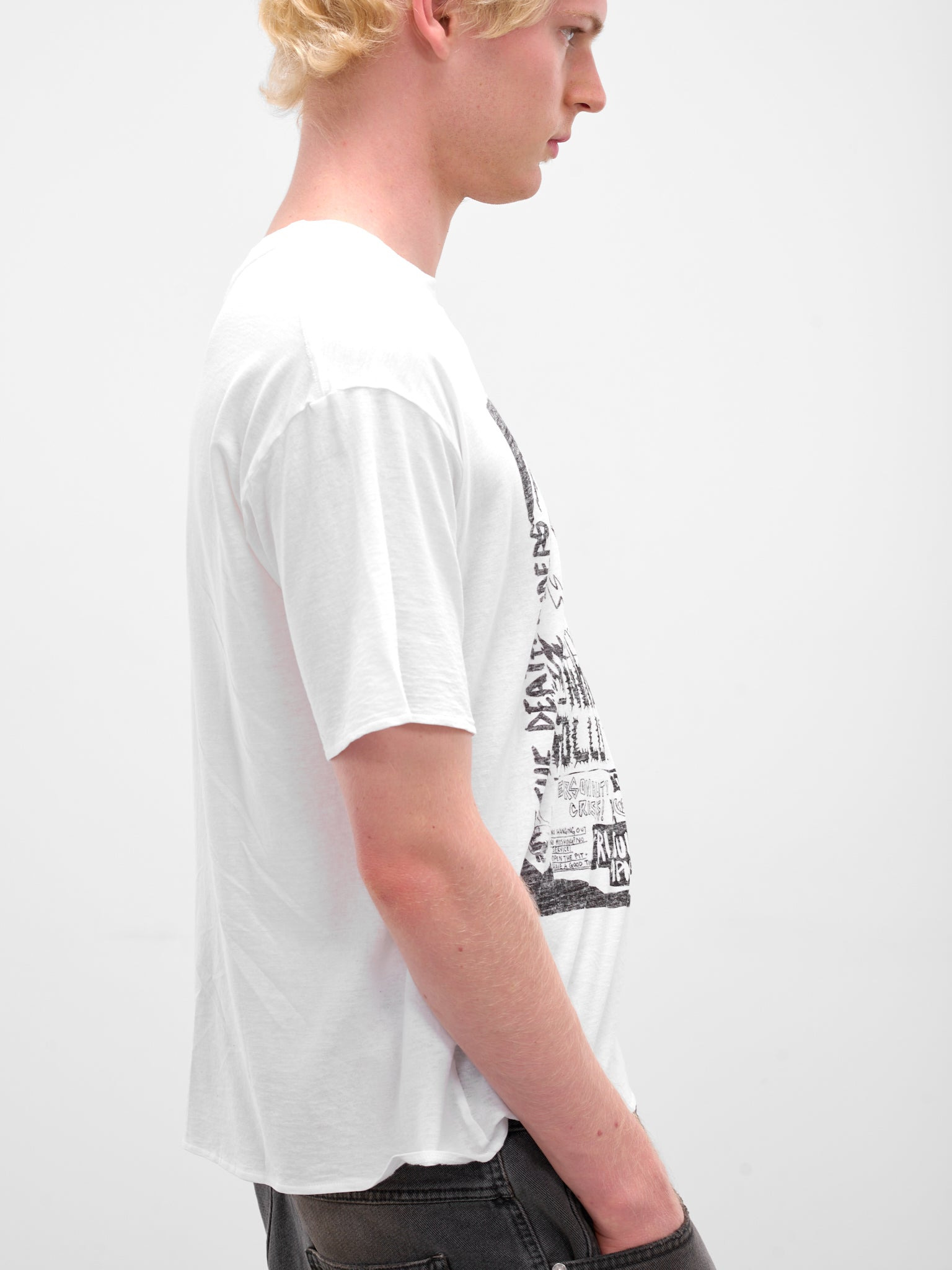 White Graphic Print Thrash Tee - 4
