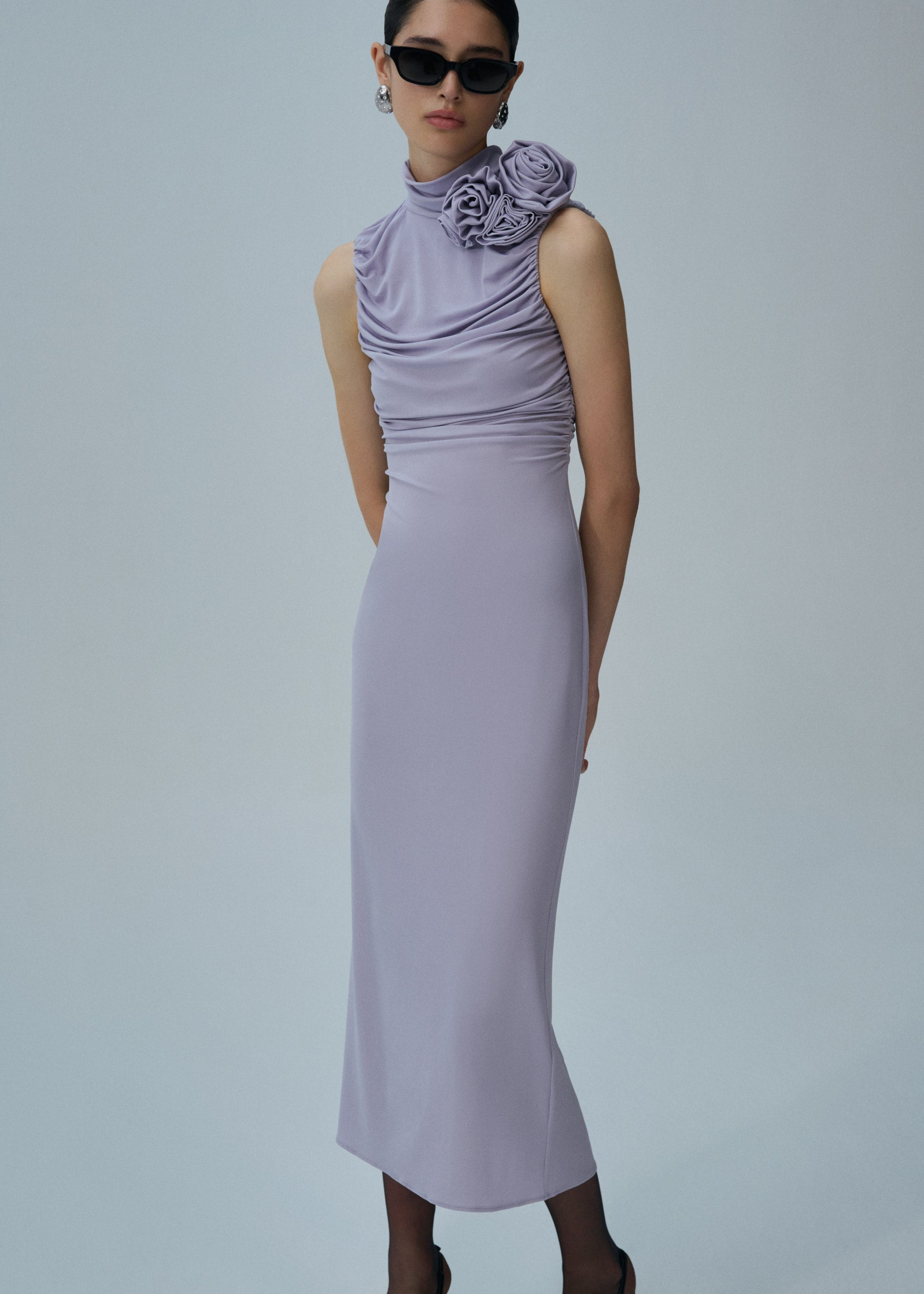Ruched mock neck midi dress in lilac - 3