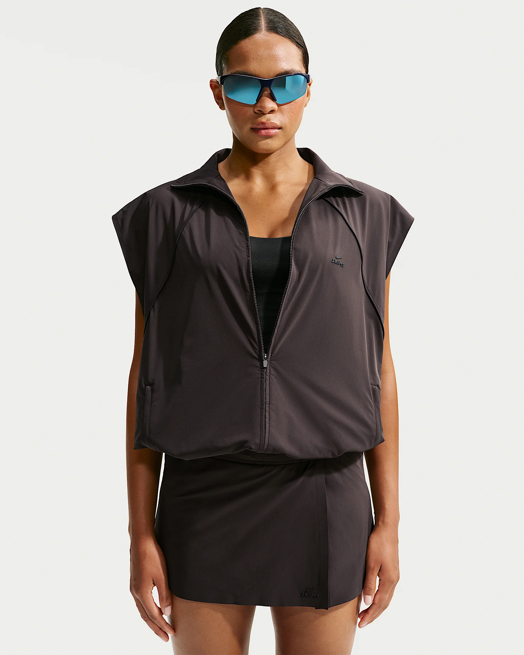 NikeSKIMS Stretch Nylon Women's Oversized Vest - 1