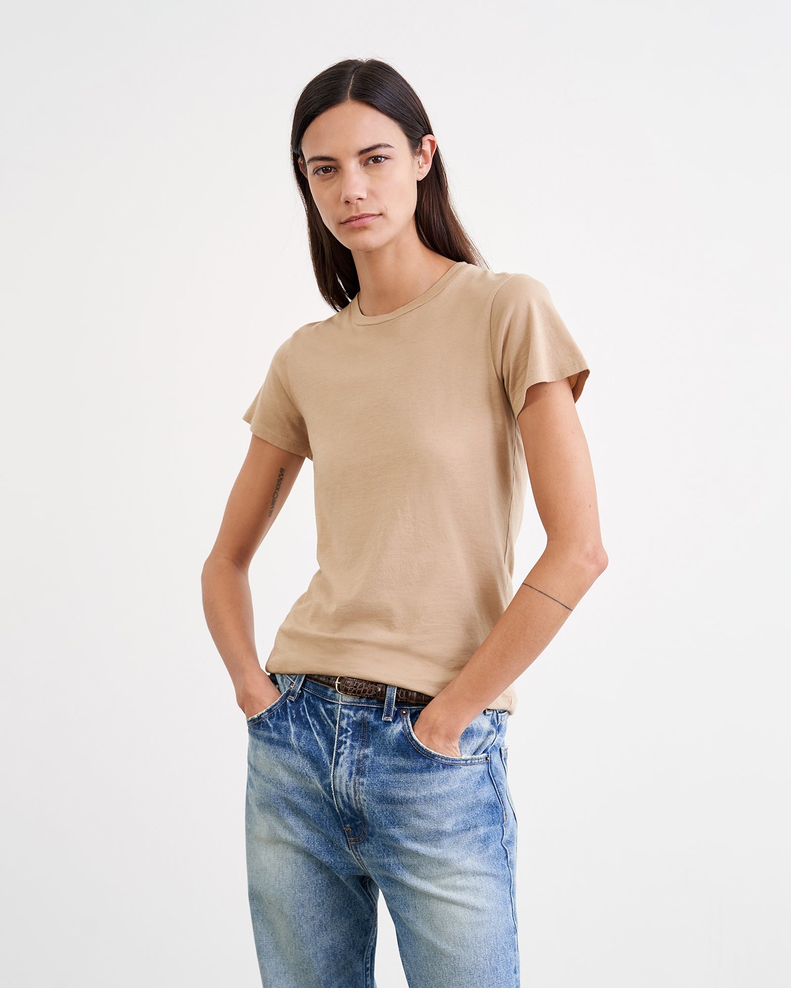 LANA CREWNECK TEE - 2