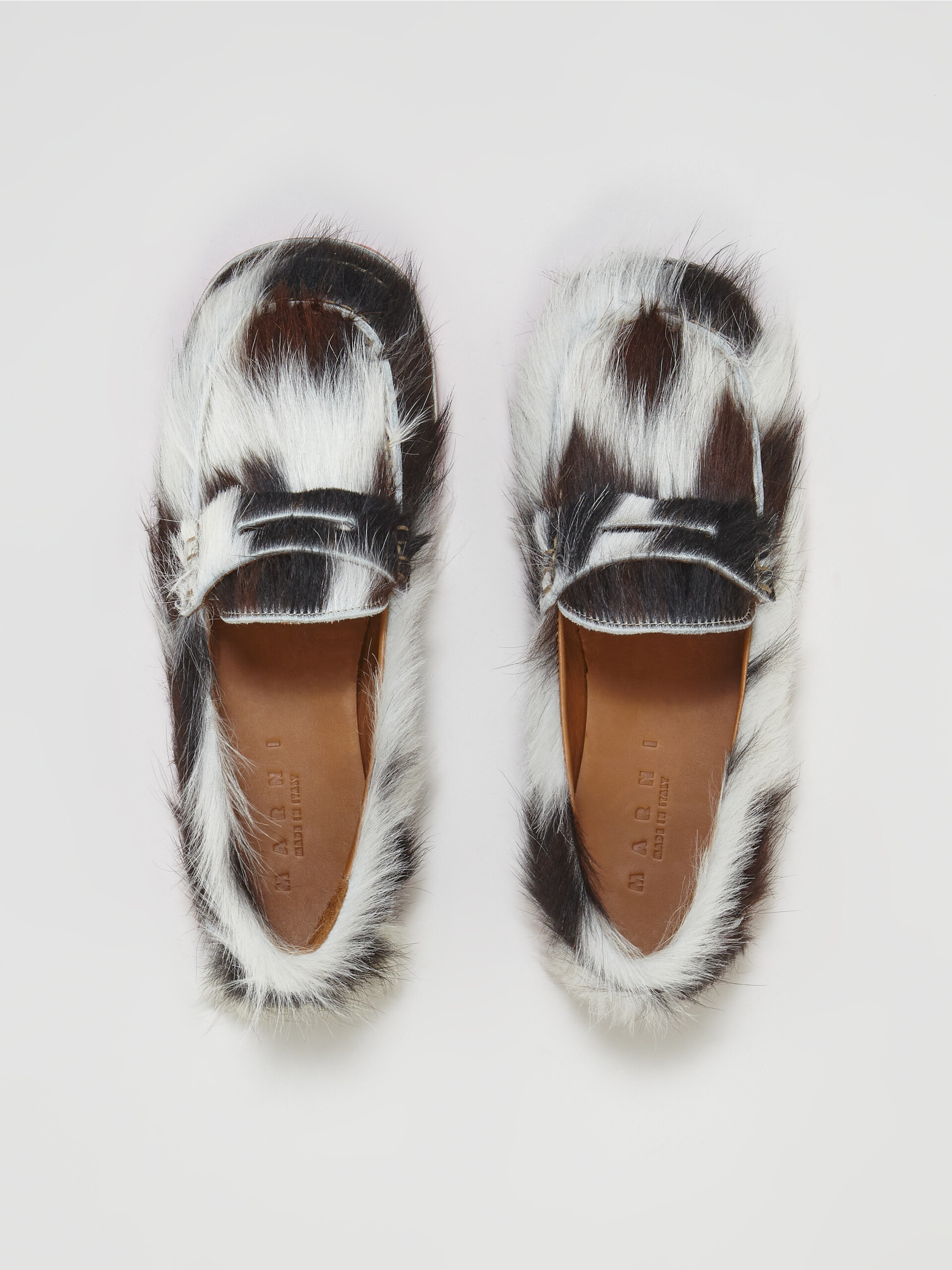 SPOTTED LONG CALF HAIR MOCCASIN - 4