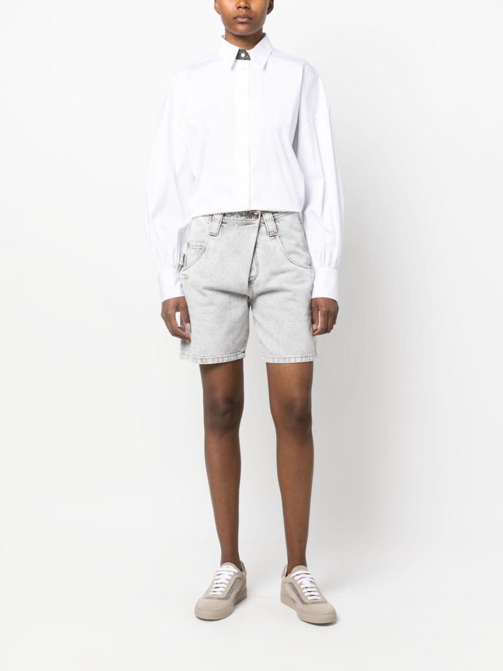 multiple-pocket denim shorts - 2