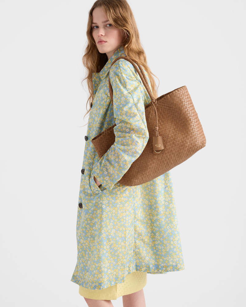 Large leather tote bag 9