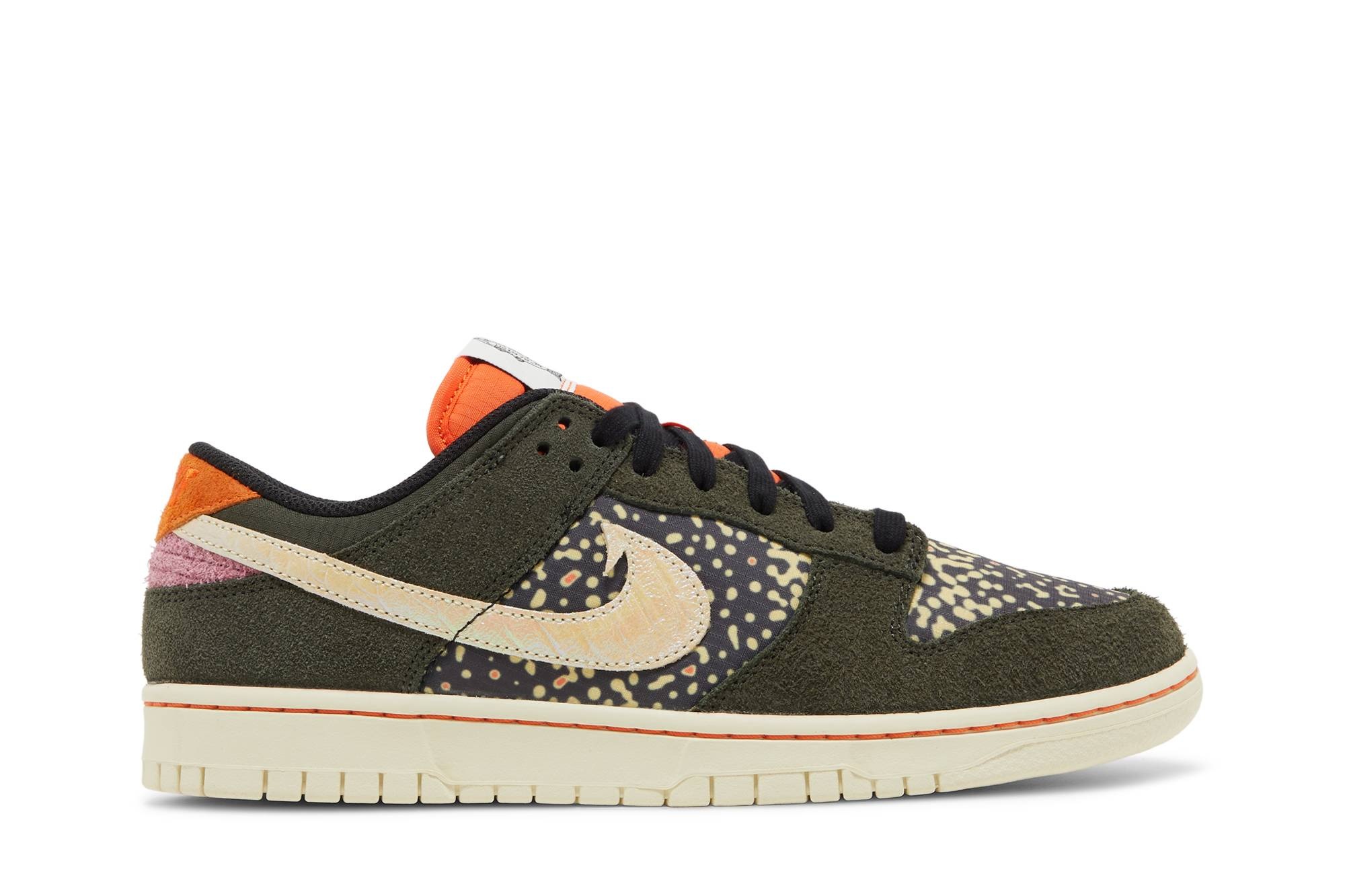 Dunk Low SE 'Gone Fishing - Rainbow Trout' - 1