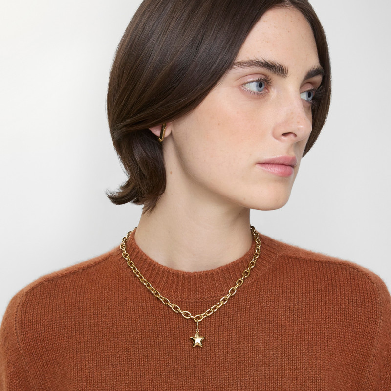 Burberry Star Charm outlook