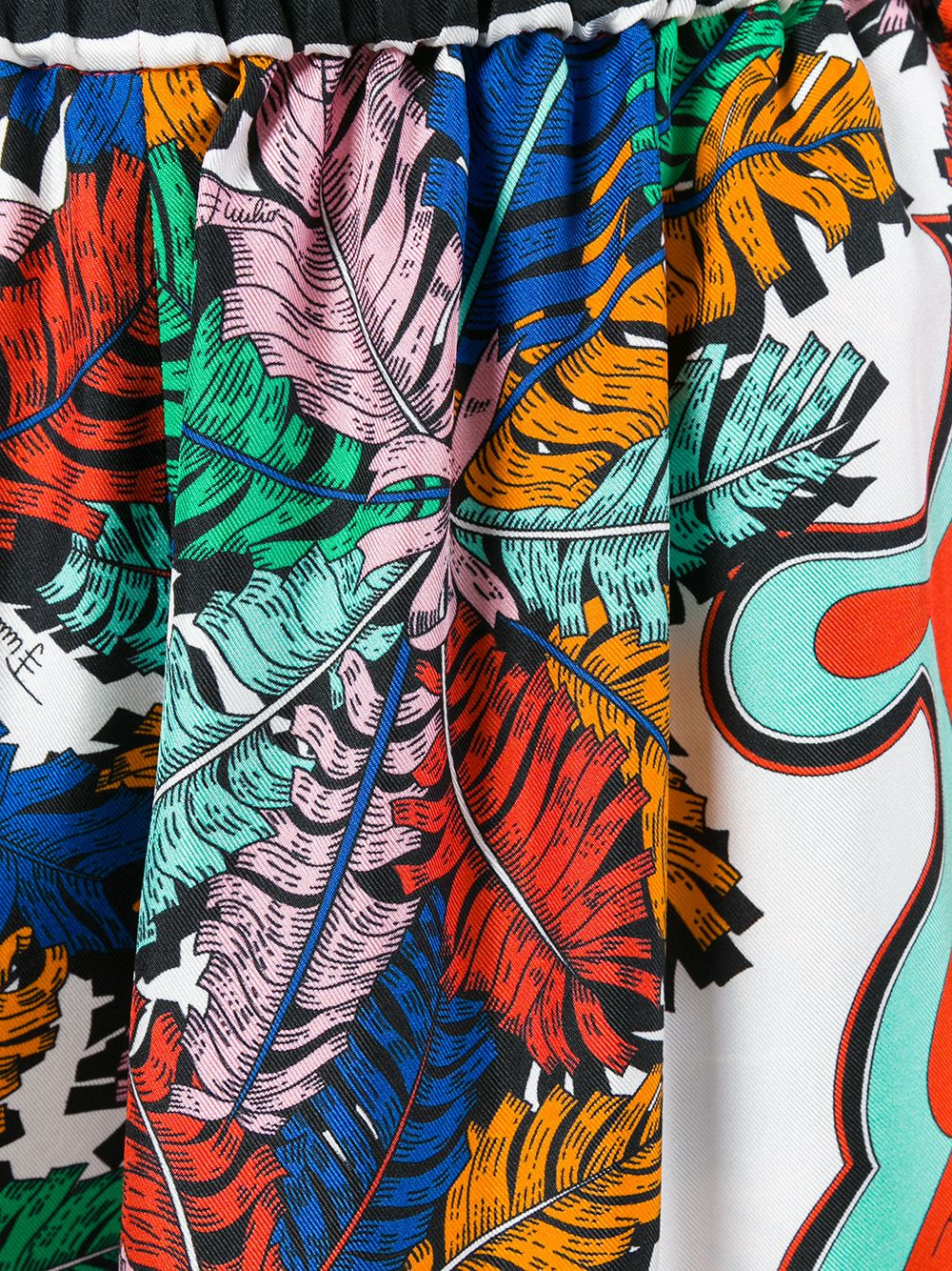 elasticated waistband printed shorts - 5