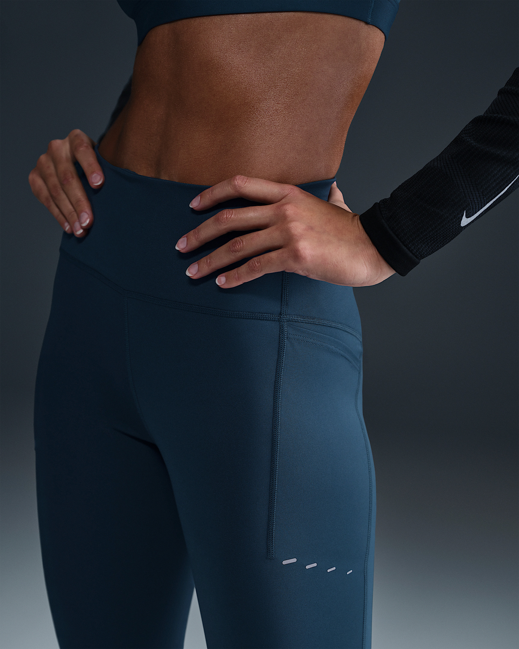 Nike Swift Women's High-Waisted 7/8 Running Leggings with Pockets - 5