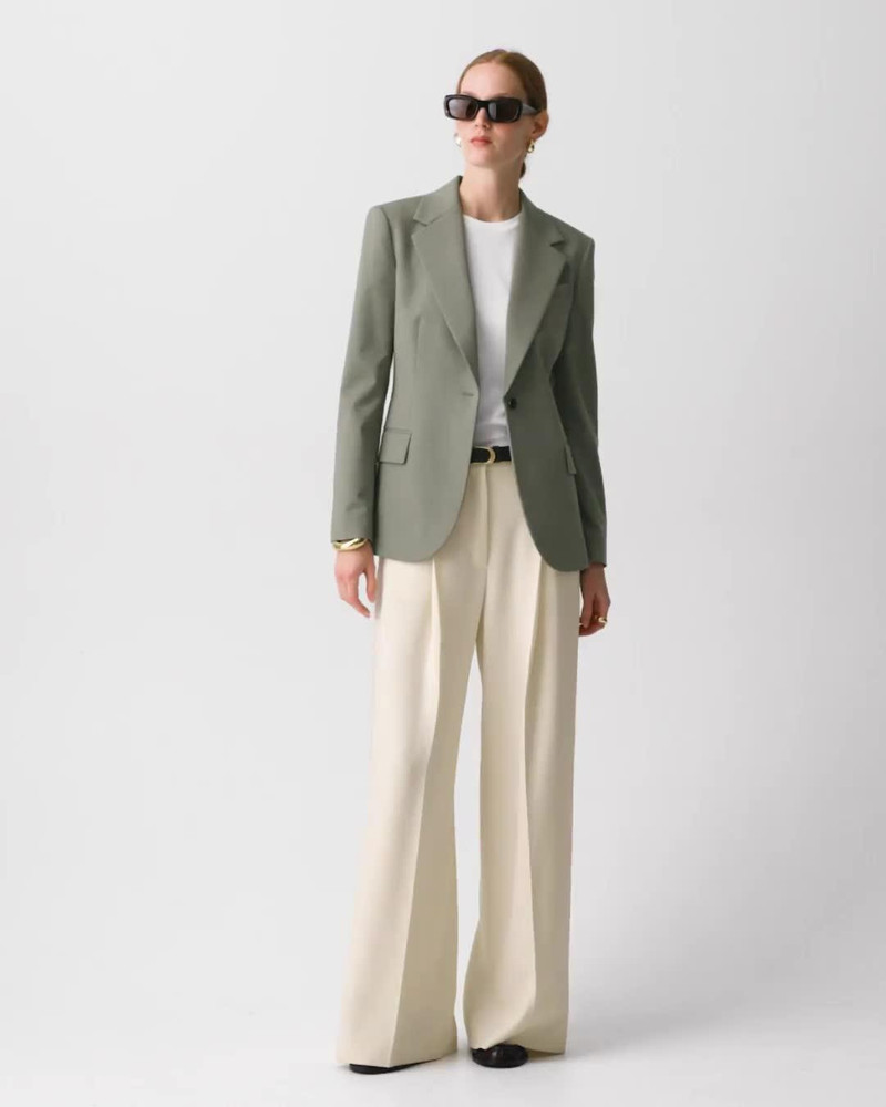 Lynnia Blazer in Wool Gabardine 8