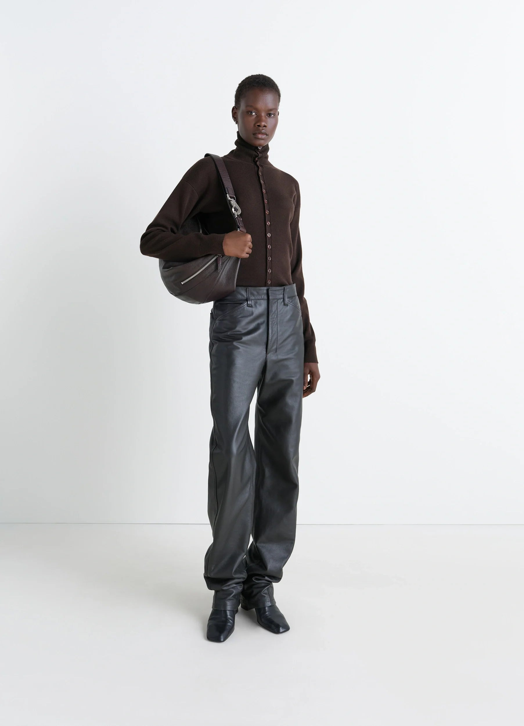 BUTTONED FITTED CARDIGAN - 3