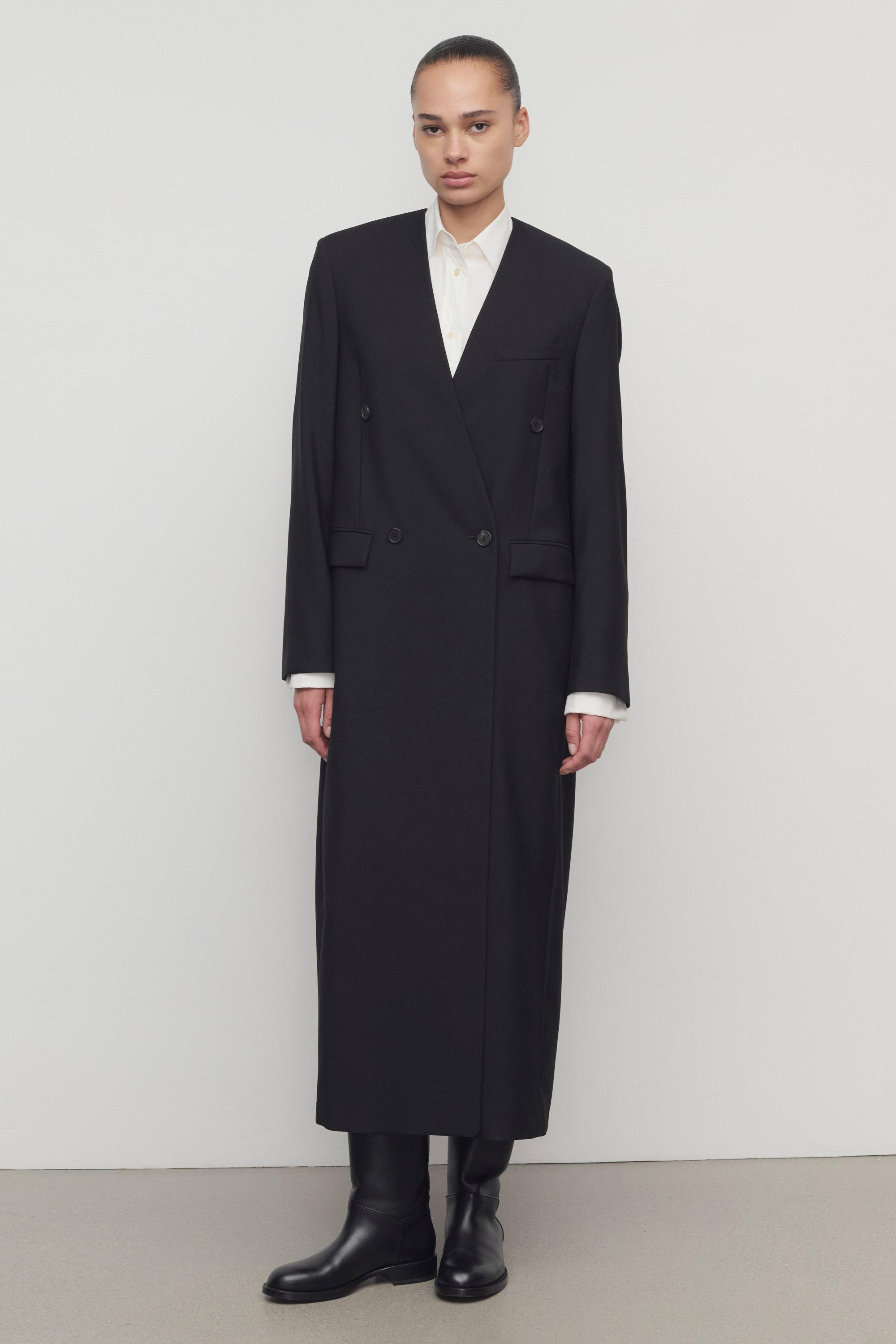 Arista Coat in Virgin Wool - 3