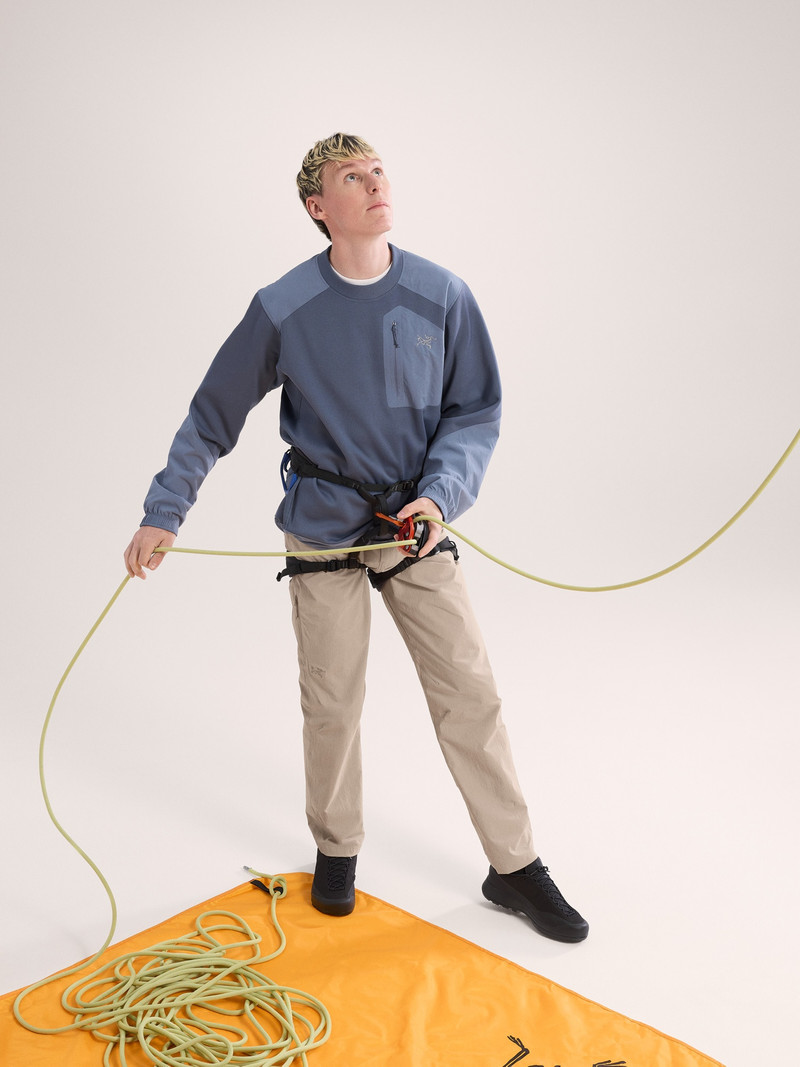 Arc'teryx Konseal Crew Neck Pullover outlook