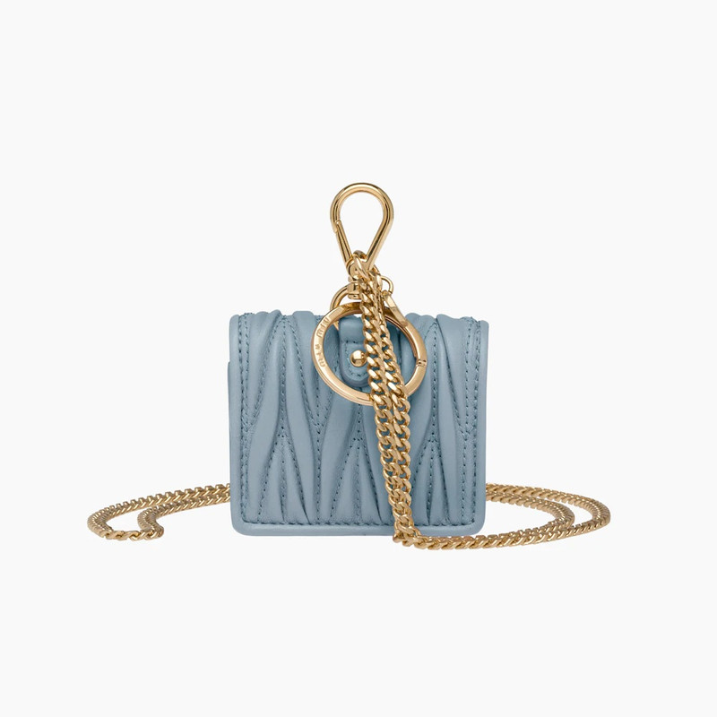 Matelassé nappa leather AirPods Pro case 4