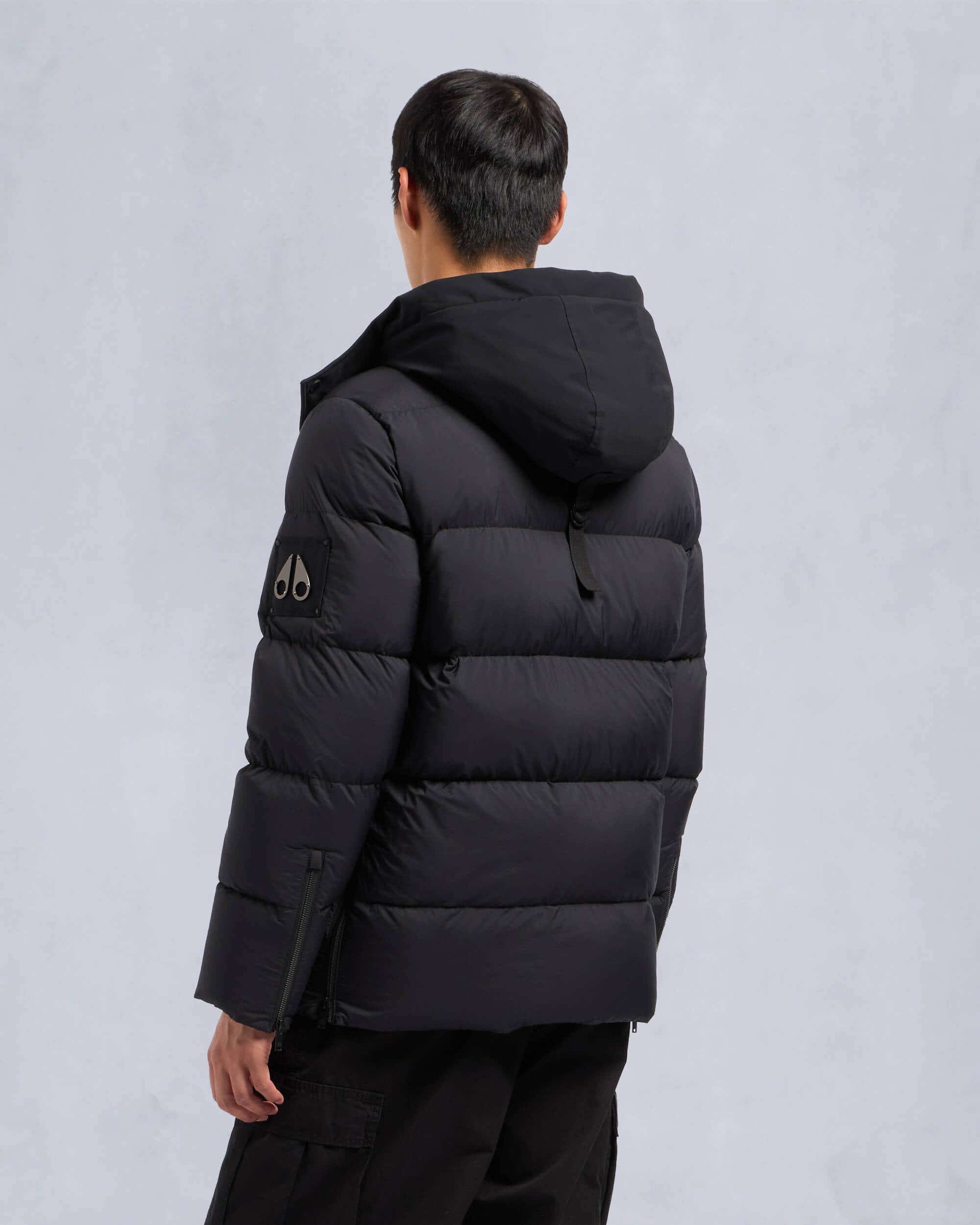 EVEREST 3Q PUFFER - 4