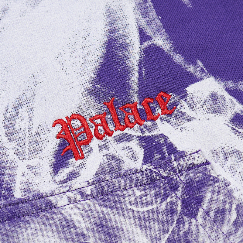 PALACE SMOKED HOOD SOUR GRAPE outlook
