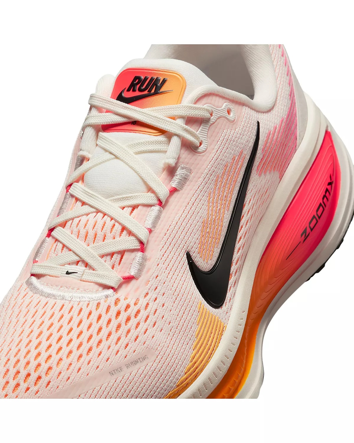 Women's Vomero 18 Sneakers - 11