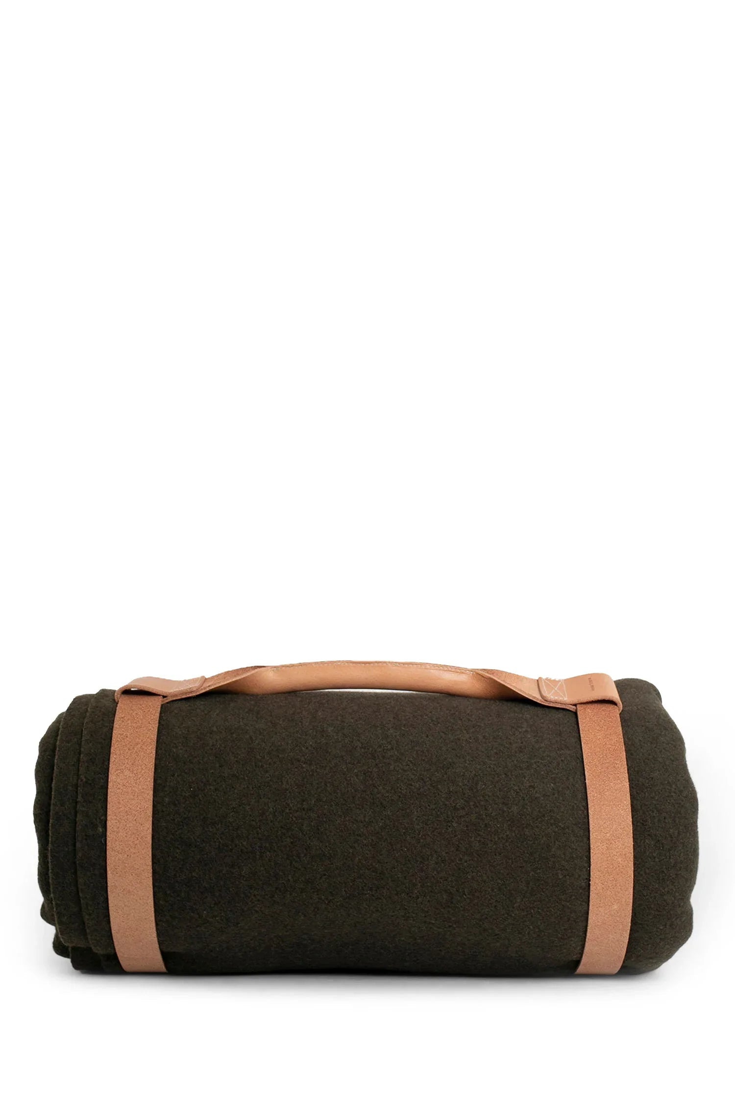HENDER SCHEME MAN GREEN OBJECTS - 3