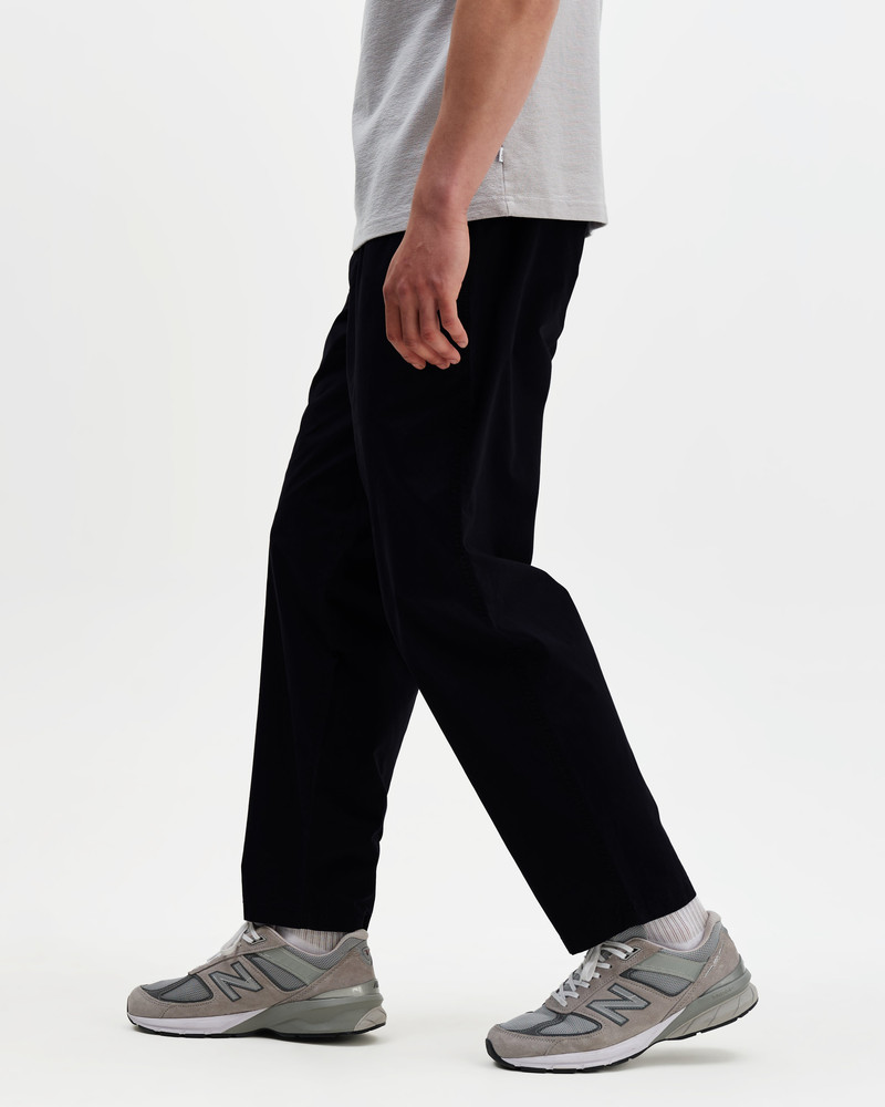 Tyne - Navy Cotton Poplin Loose Fit Trousers 5