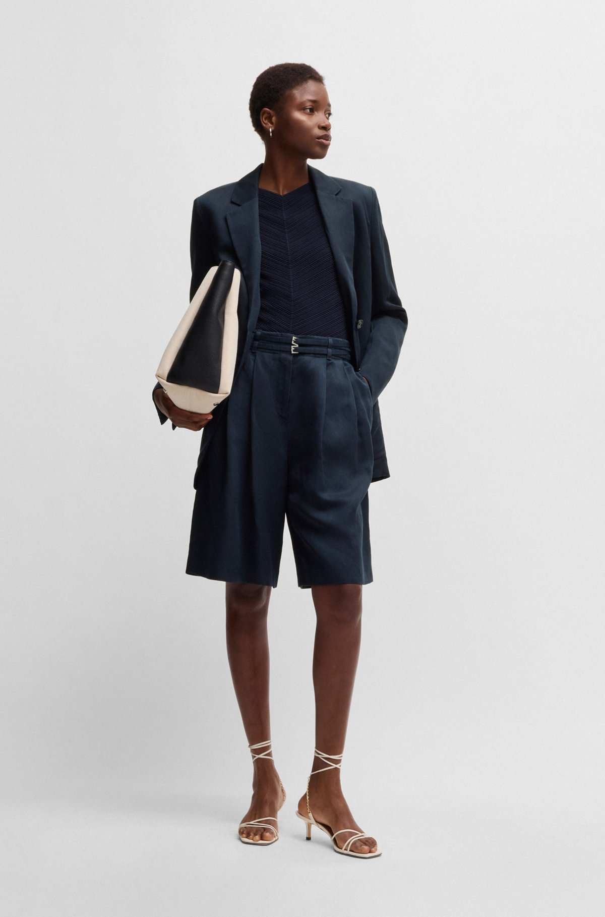 RELAXED-FIT BELTED CULOTTES WITH WIDE LEG - 3
