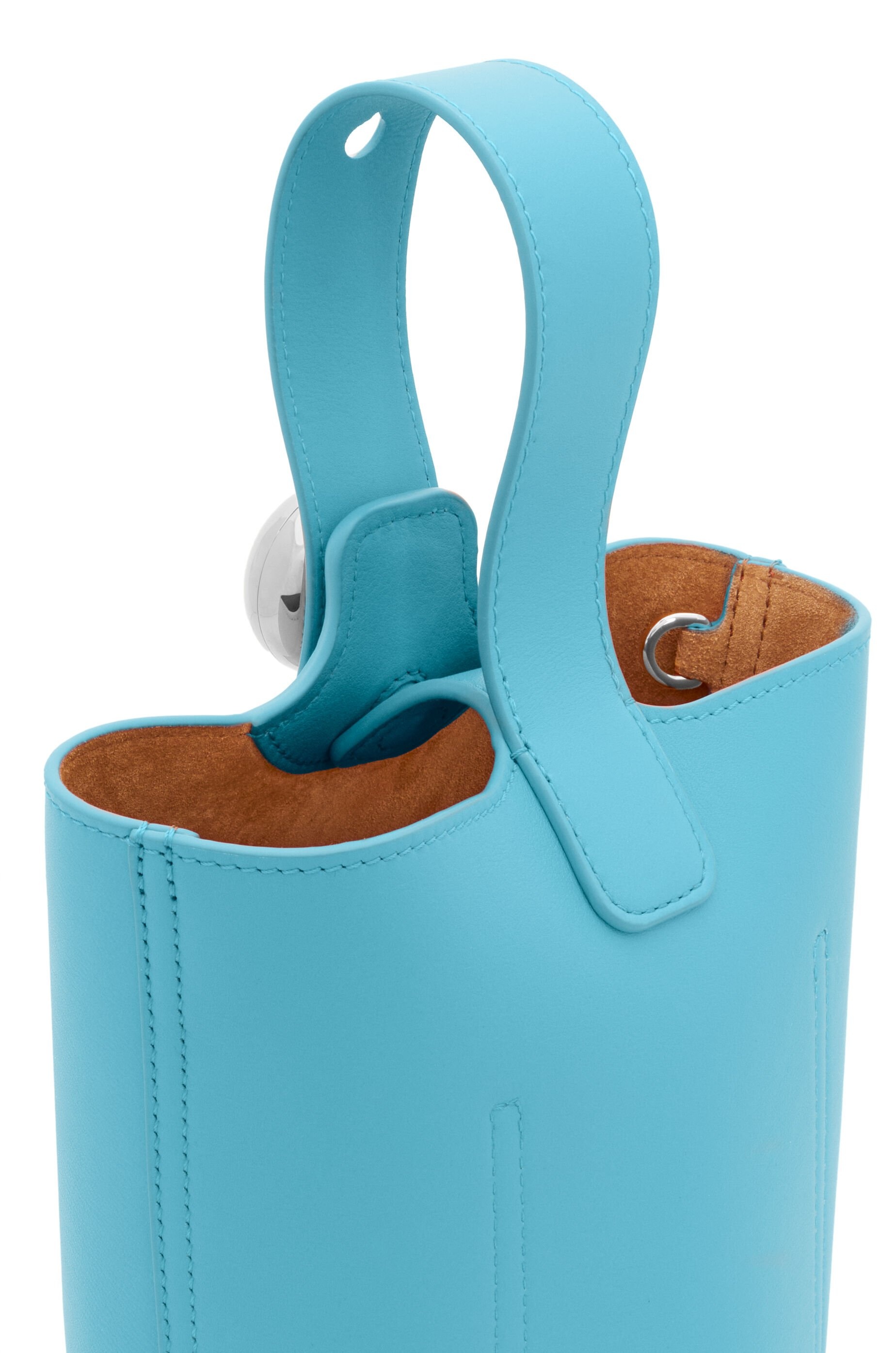 Mini Pebble bucket in smooth calfskin - 9