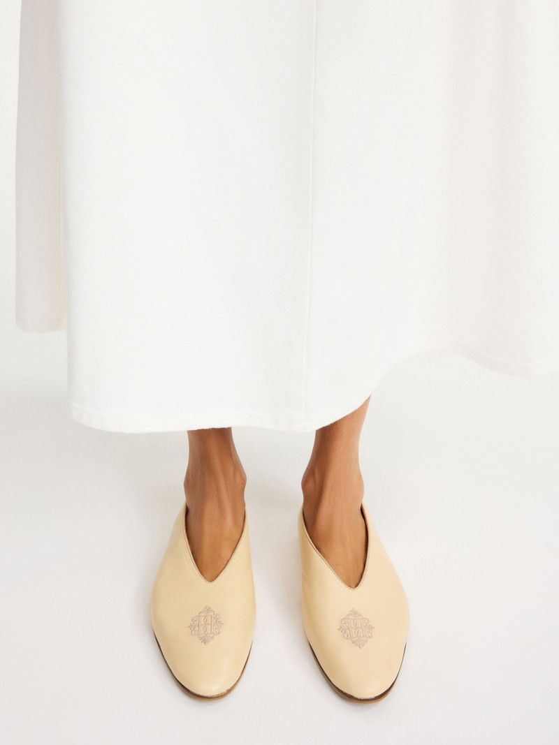 BY MALENE BIRGER Ayda flats outlook
