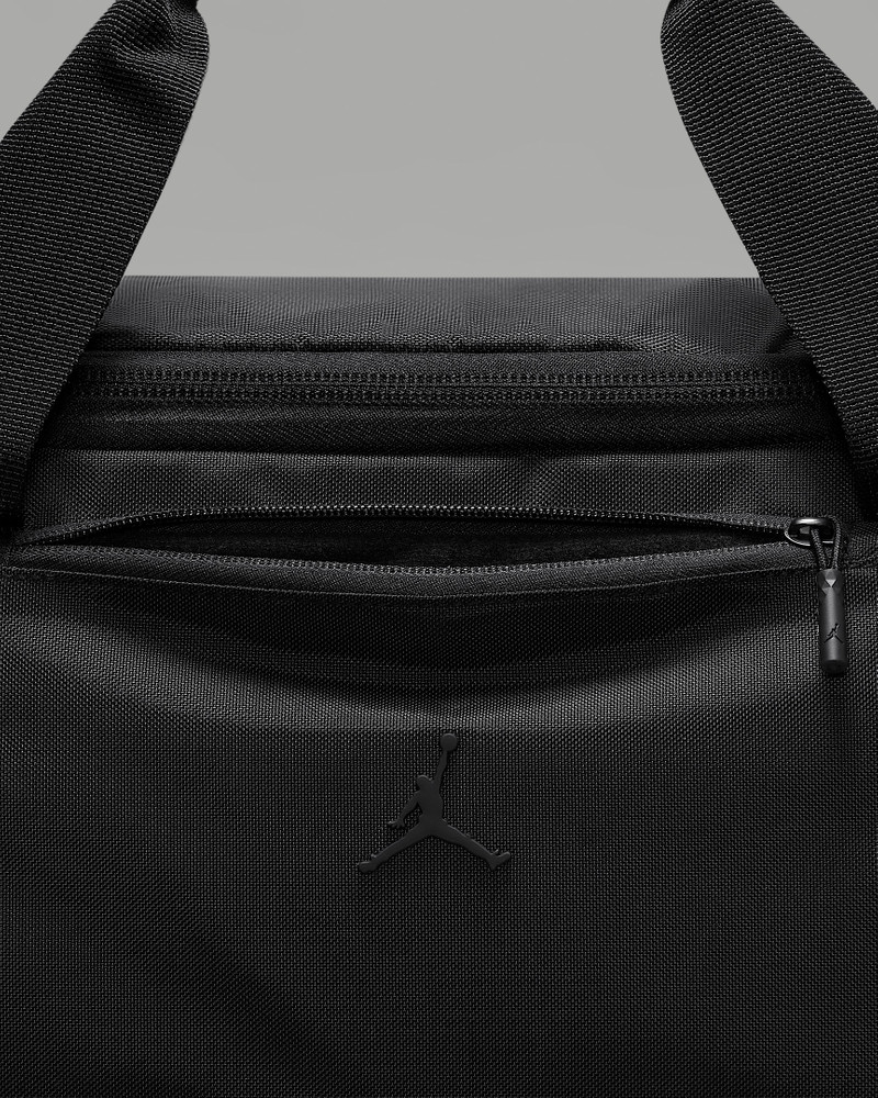 Jordan Element Duffel (68.8L) 6
