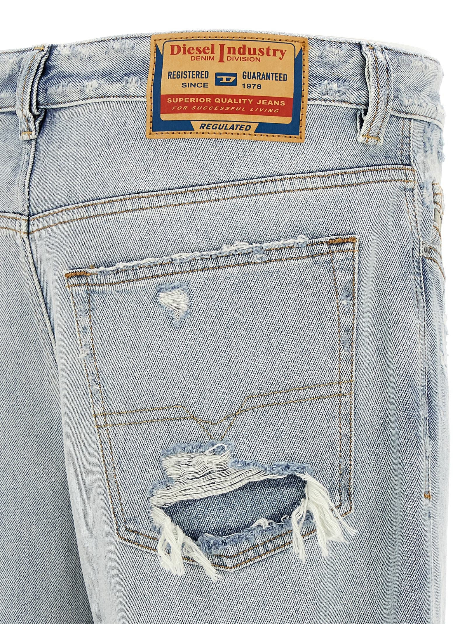 Diesel Men '2001 D-Macro' Jeans - 4