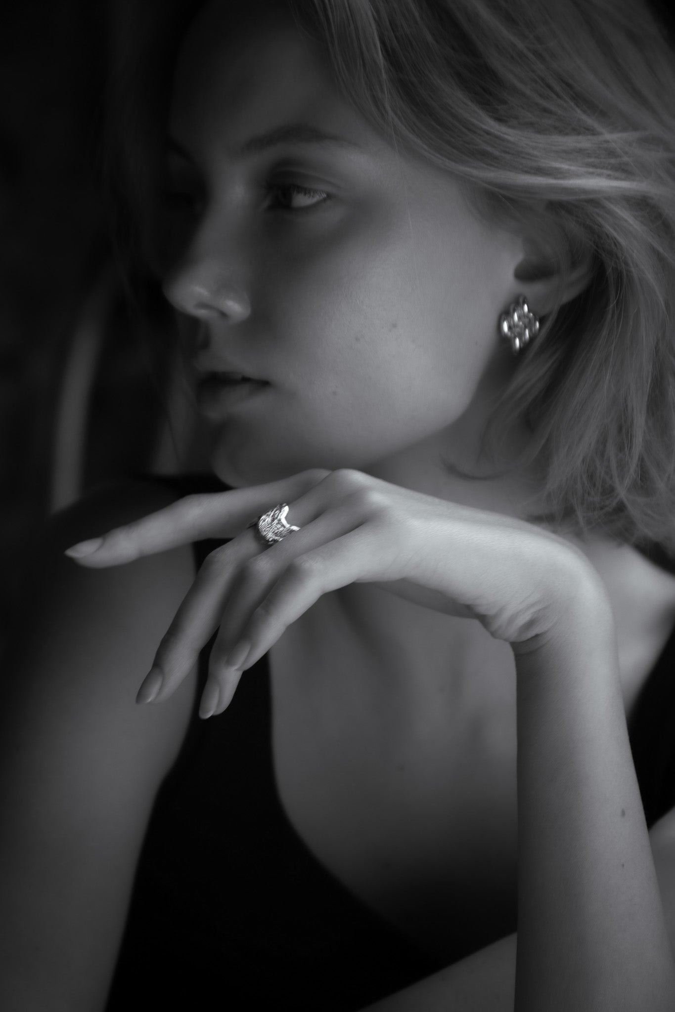 Mini Chain Link Earrings In Silver - 2