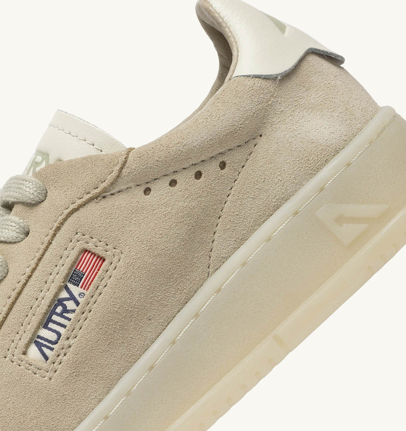 DALLAS LOW SNEAKERS IN MARSHMALLOW AND PAPYRUS SUEDE - 6