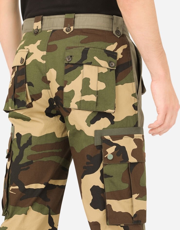 Cargo pants with camouflage-print details - 5