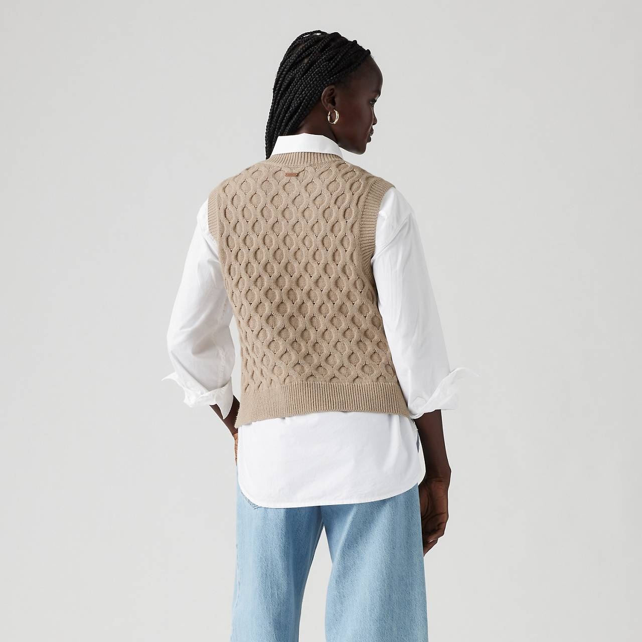 BLUEBELL CABLE SWEATER VEST - 4