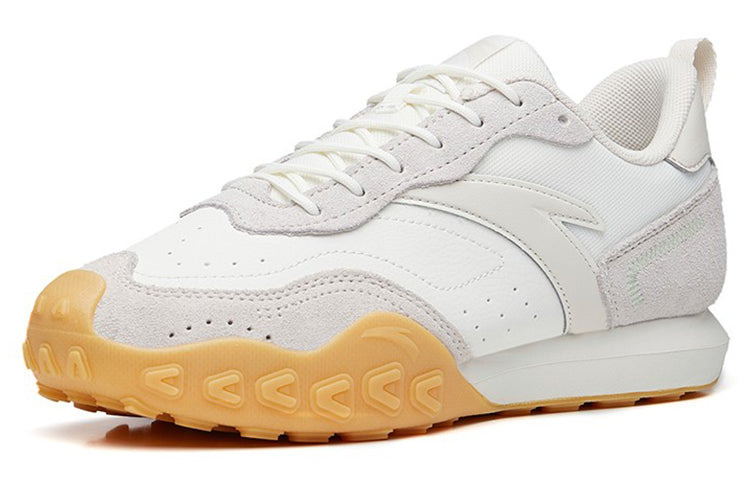 (WMNS) ANTA Life Series Sneakers 'White Grey' 122238856-5 - 2