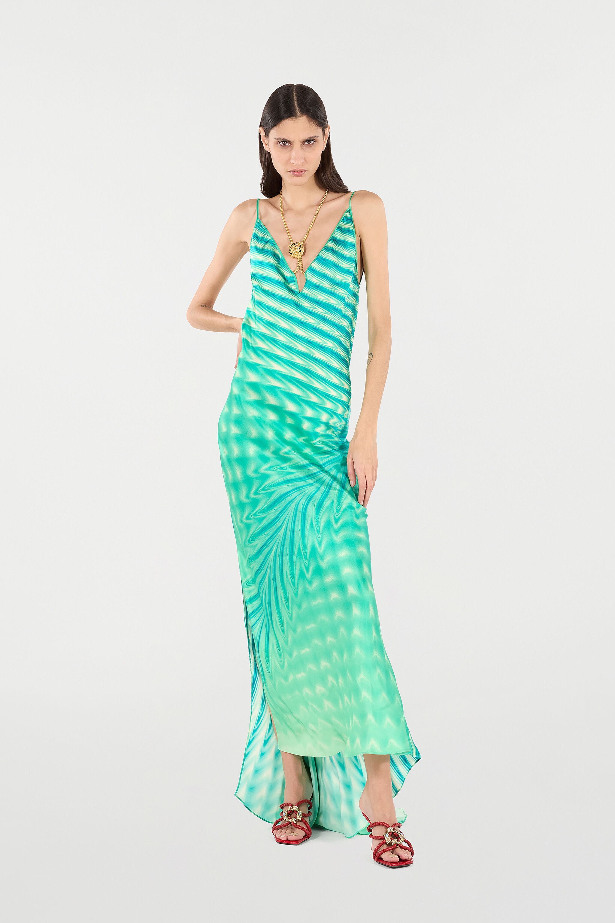 Dress With Psychedelic Print And Necklace - 2