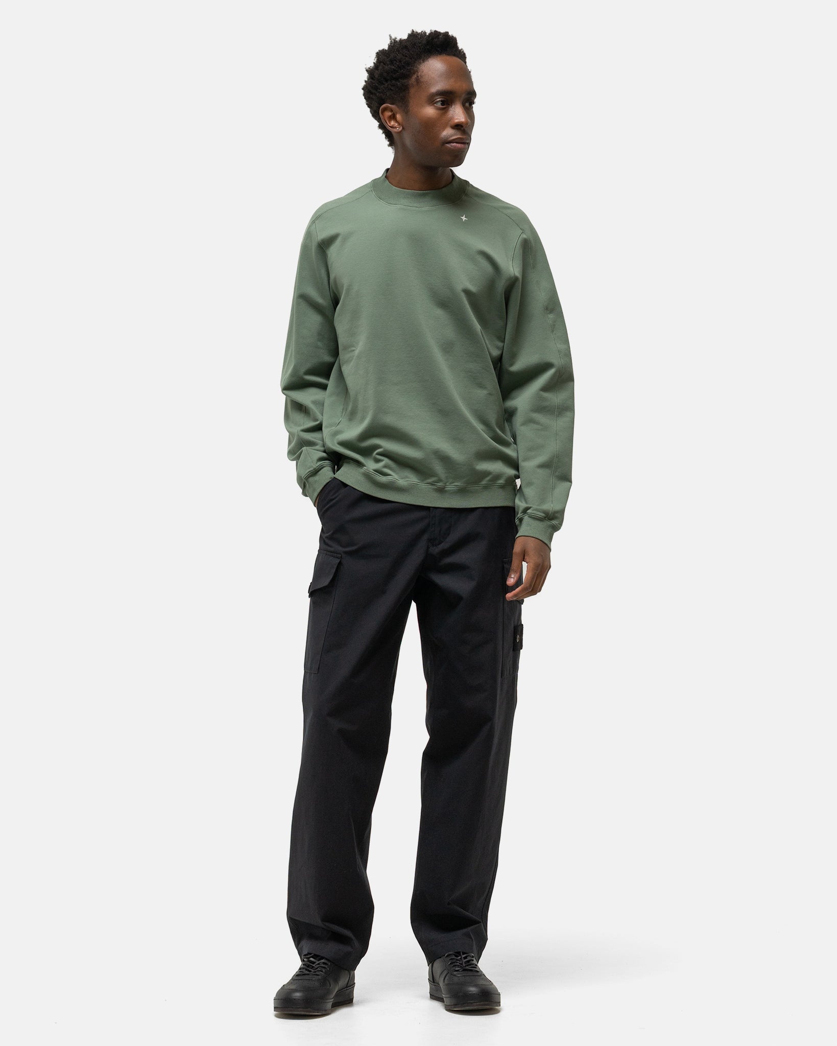 STONE  ストーンアイランド　Stellina Sweater Stone Island - Stellina Sweatshirt | HBX - Globally Curated