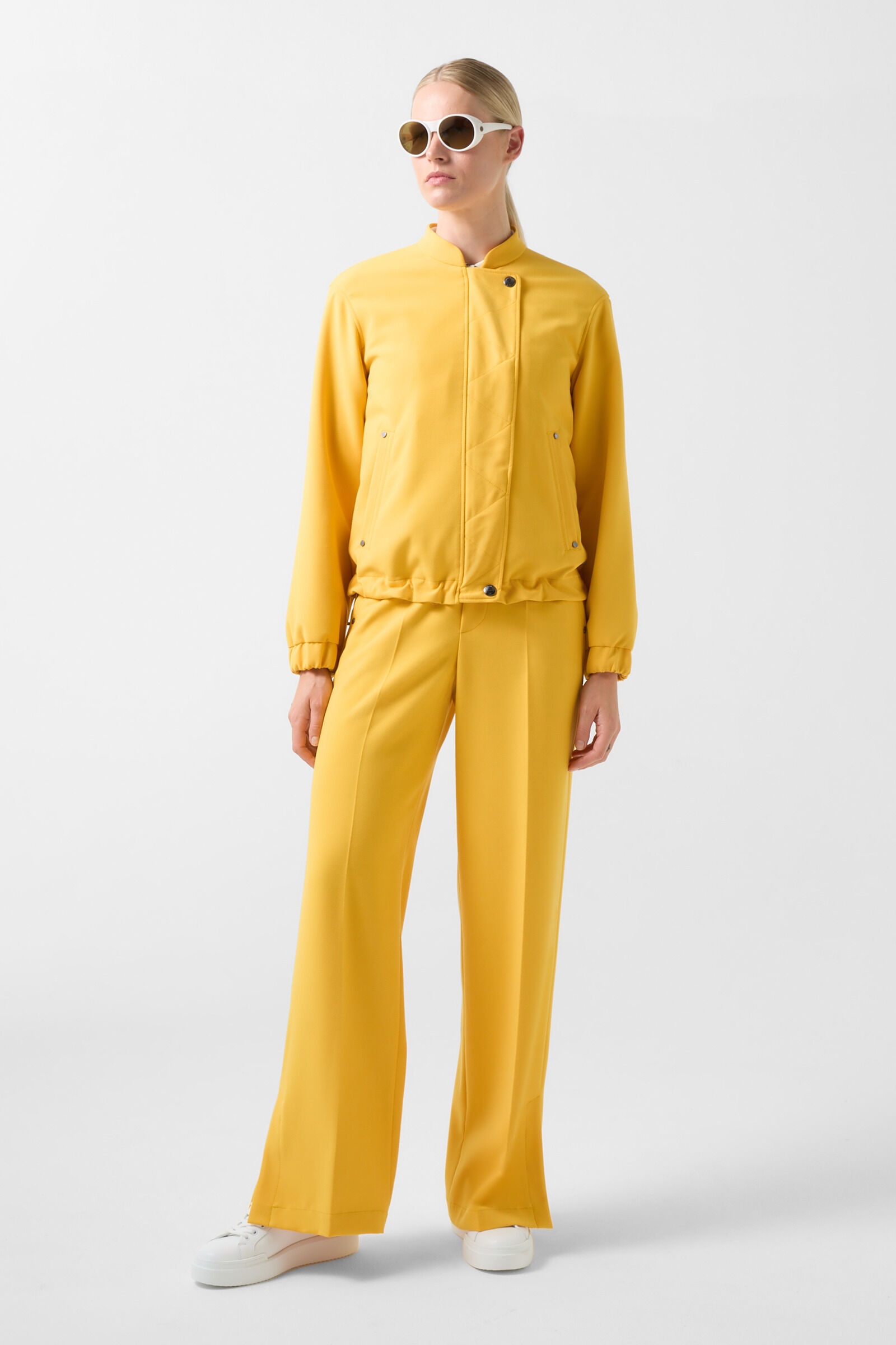 Carmen blouson in Mustard yellow - 4