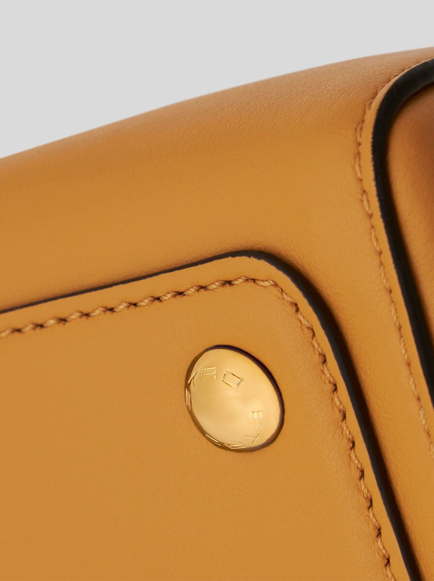 MEDIUM LEATHER VELA BAG - 9