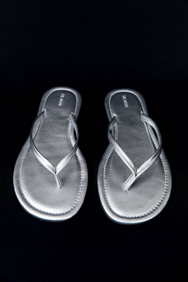 Thong Detail Slide - Silver - 4
