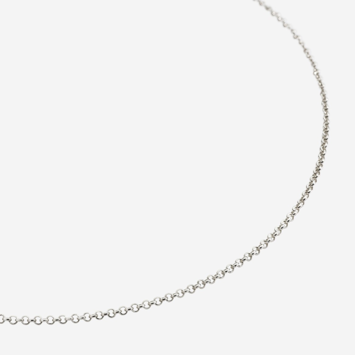 Silver Essentials Necklace 2