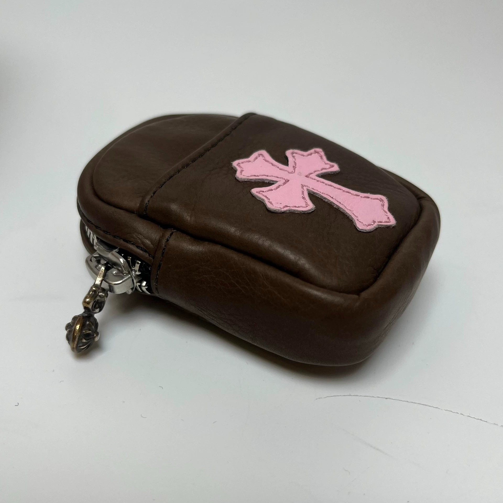 Chrome Hearts Women Pre-Loved Bag Very Good Condition - 2