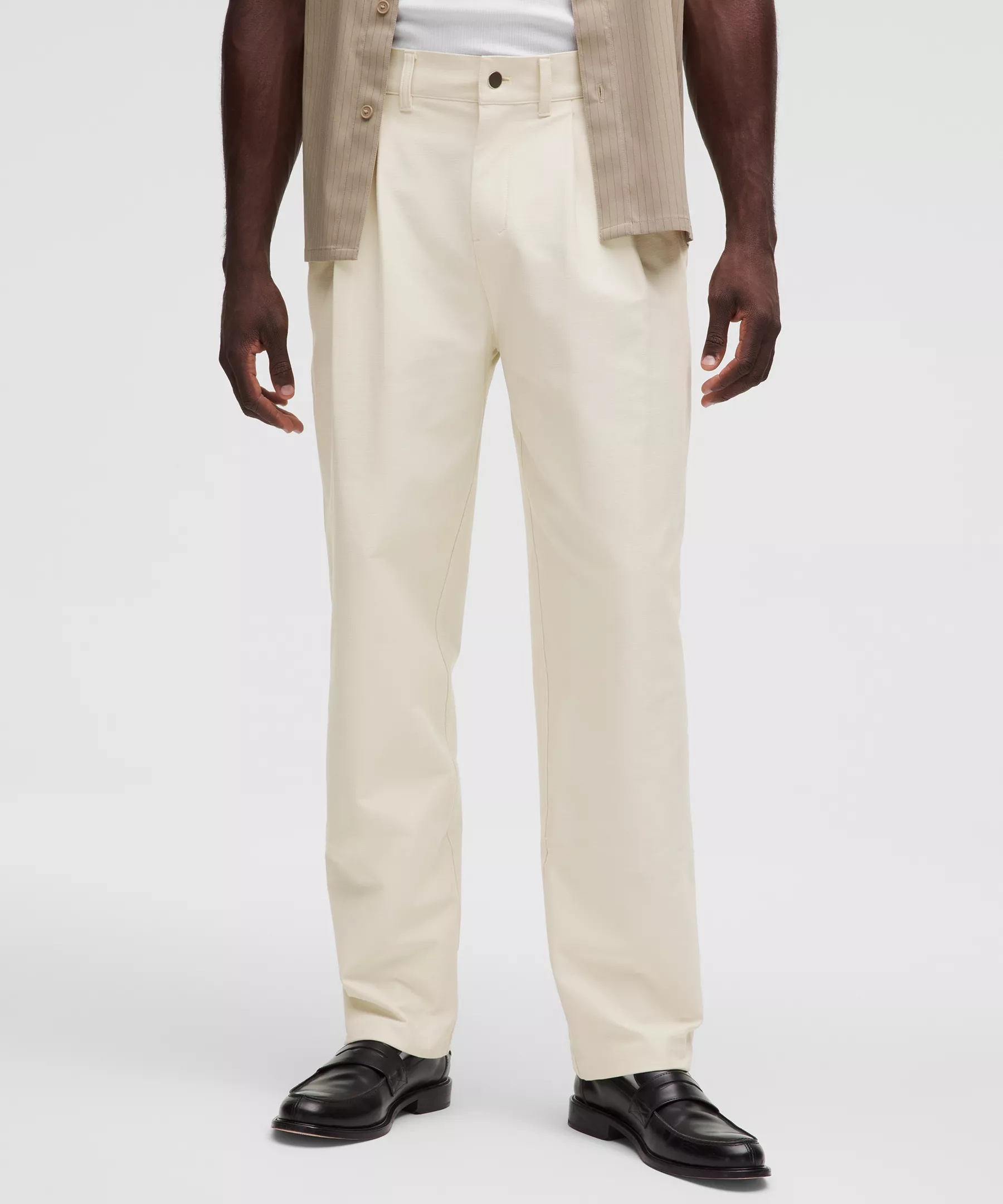 Utilitech Twill Relaxed Pleated Trouser - 2