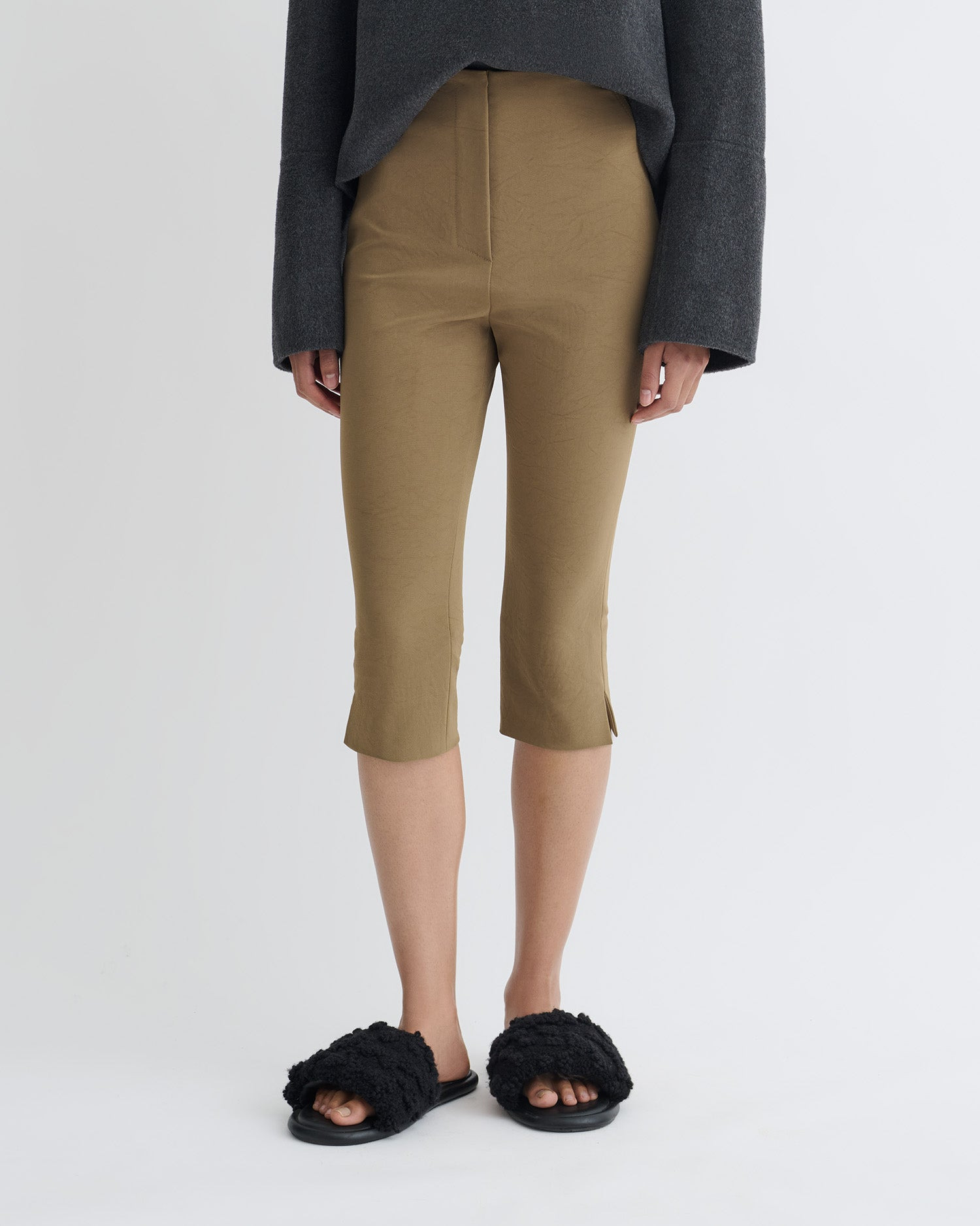 Paper Jersey Capri Pants - 4