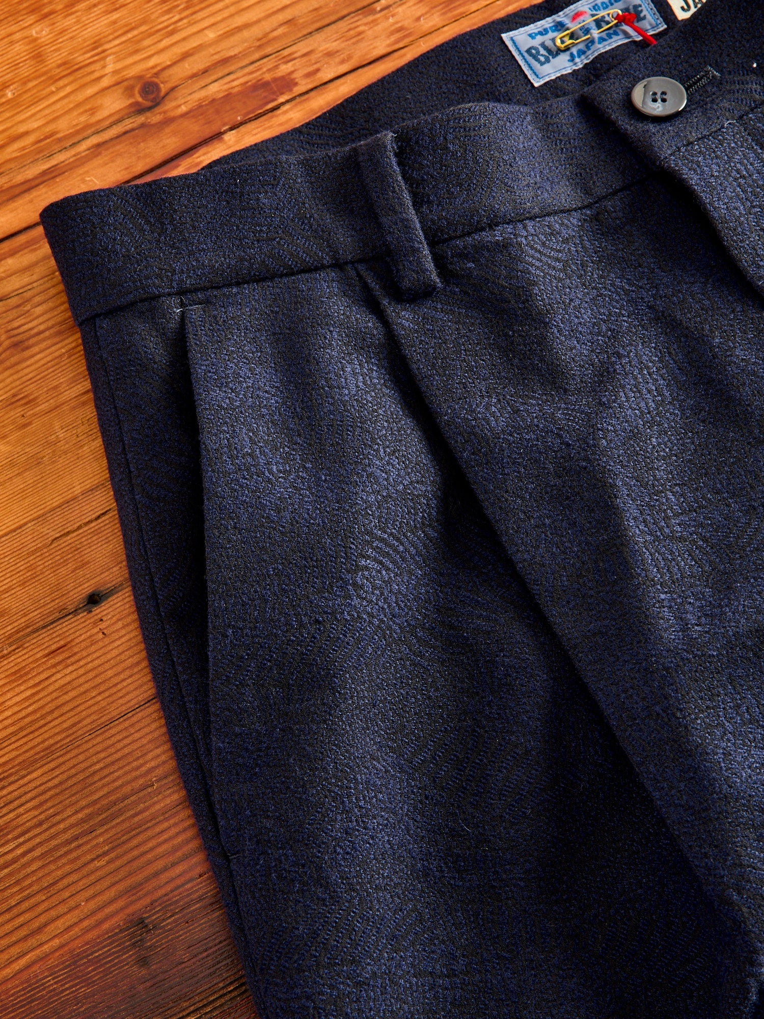 Wind Flow Jacquard Tucked Trousers in Dark Navy - 5