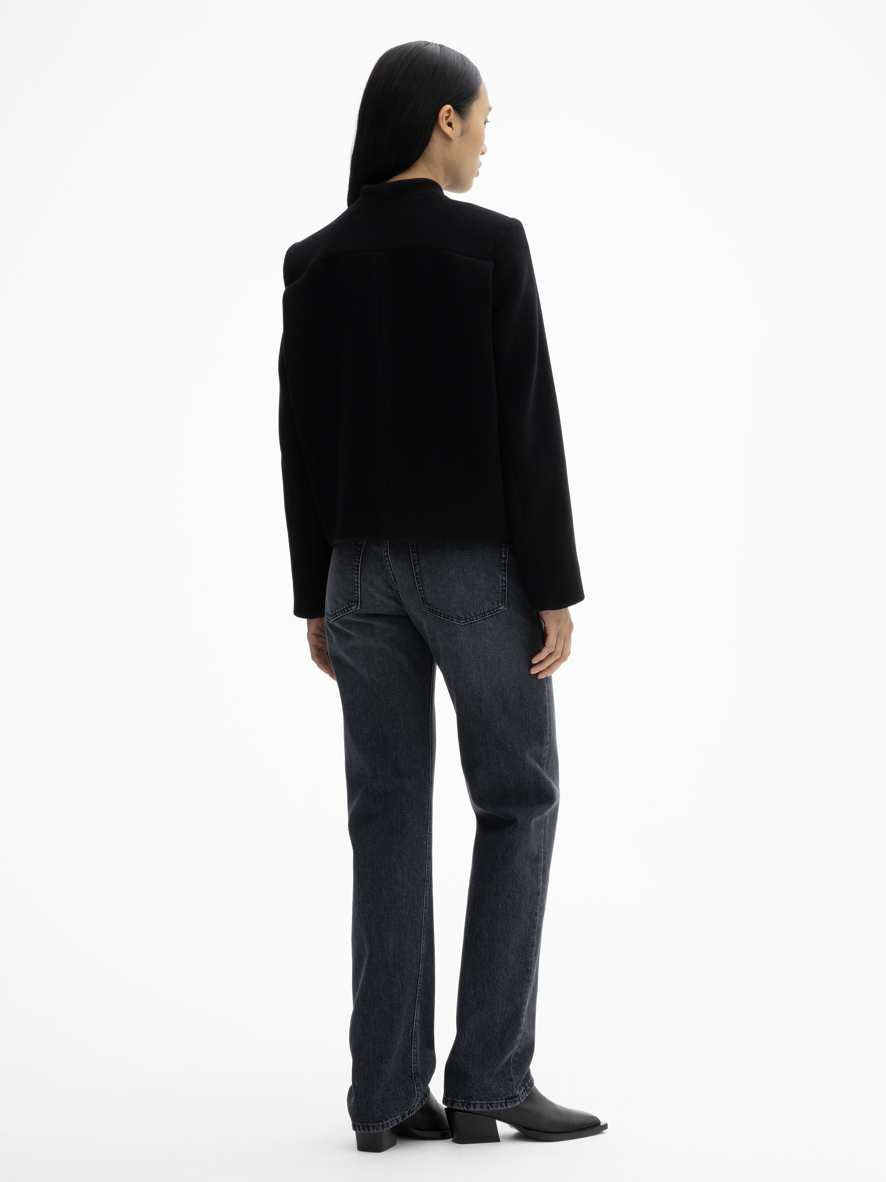 Short curved jacket - 5